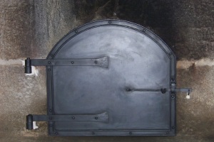 Restauration porte four à pain en fer 35
